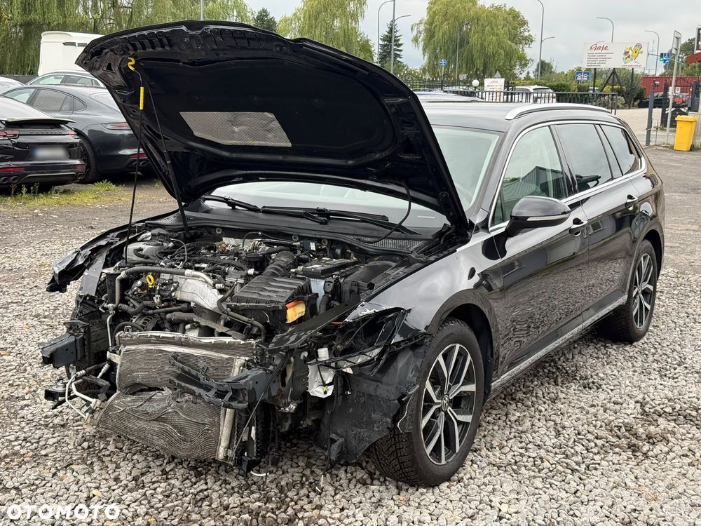 Volkswagen Passat 2.0 TDI Elegance DSG - 5
