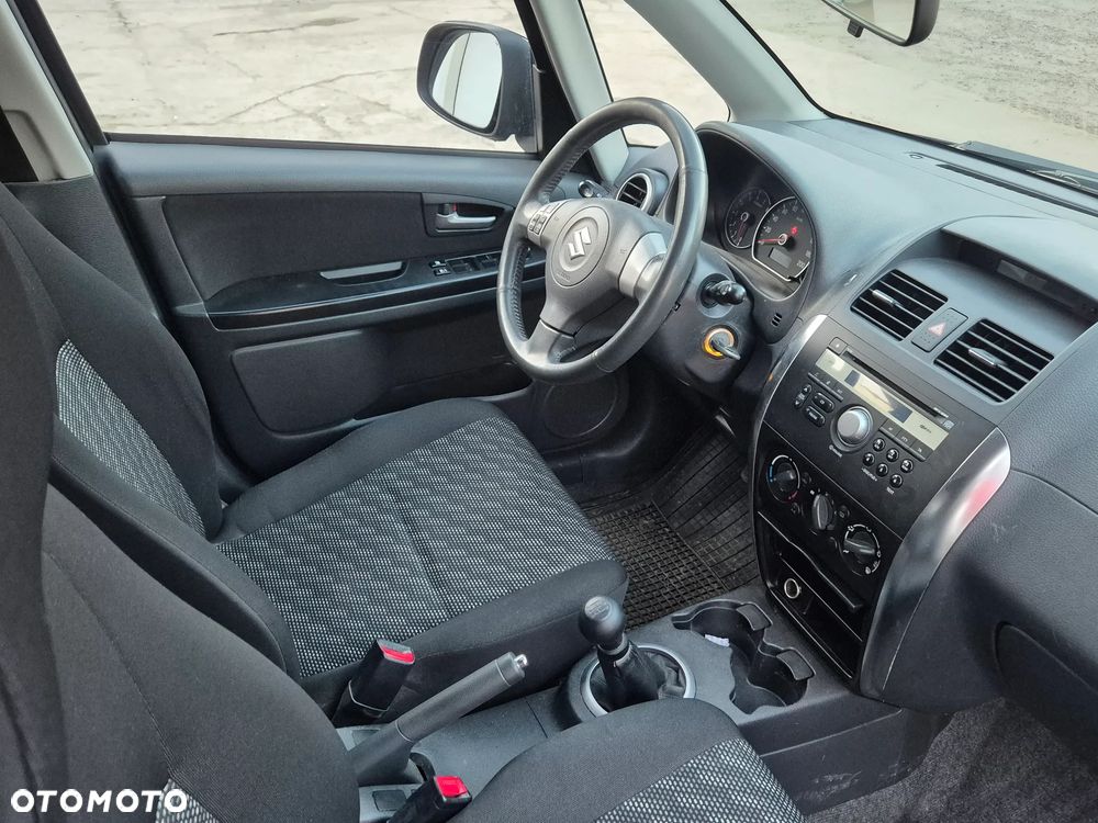 Suzuki SX4 1.6 GLX / Comfort - 14
