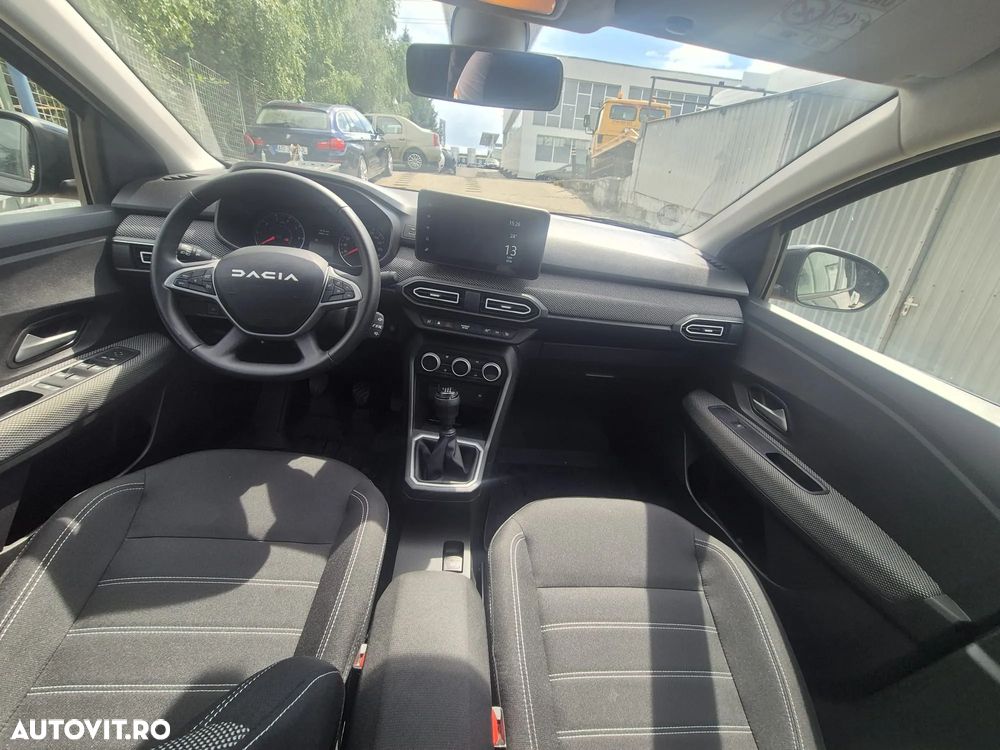 Dacia Logan ECO-G 100 MT6 Prestige+ - 11