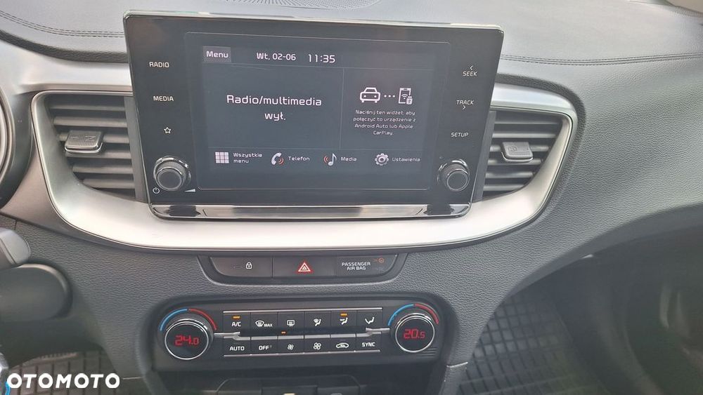 Kia Ceed 1.5 T-GDI M DCT - 12