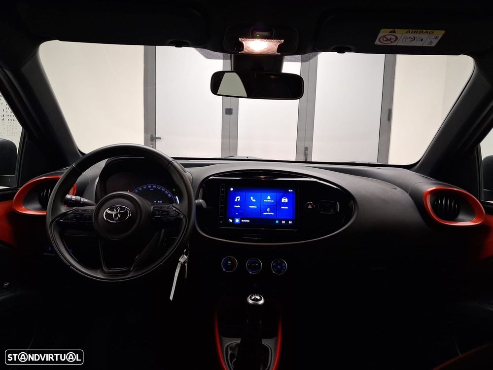 Toyota Aygo X - 16