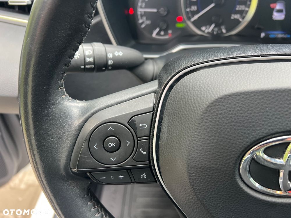 Toyota Corolla 1.8 Hybrid GPF Comfort - 16