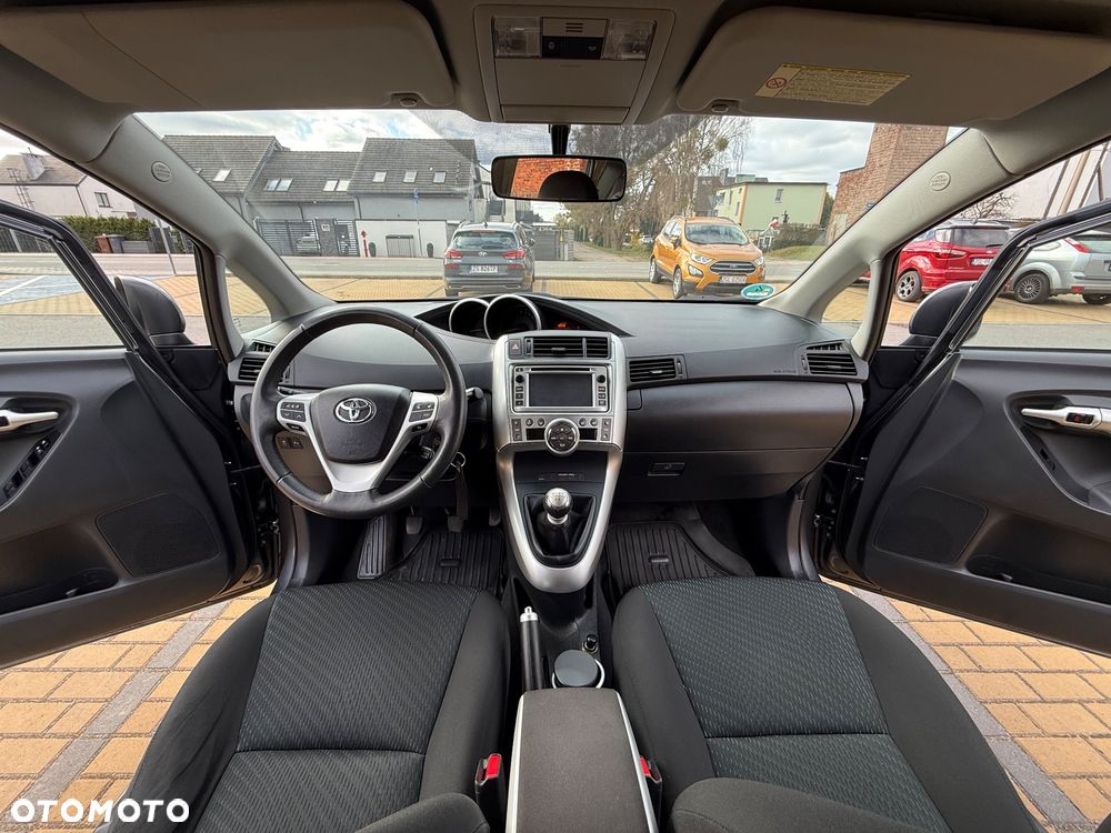 Toyota Verso 1.6 Travel - 23