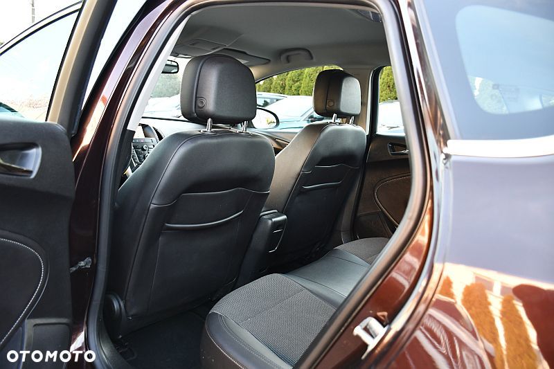 Opel Astra 1.4 Turbo Edition - 19