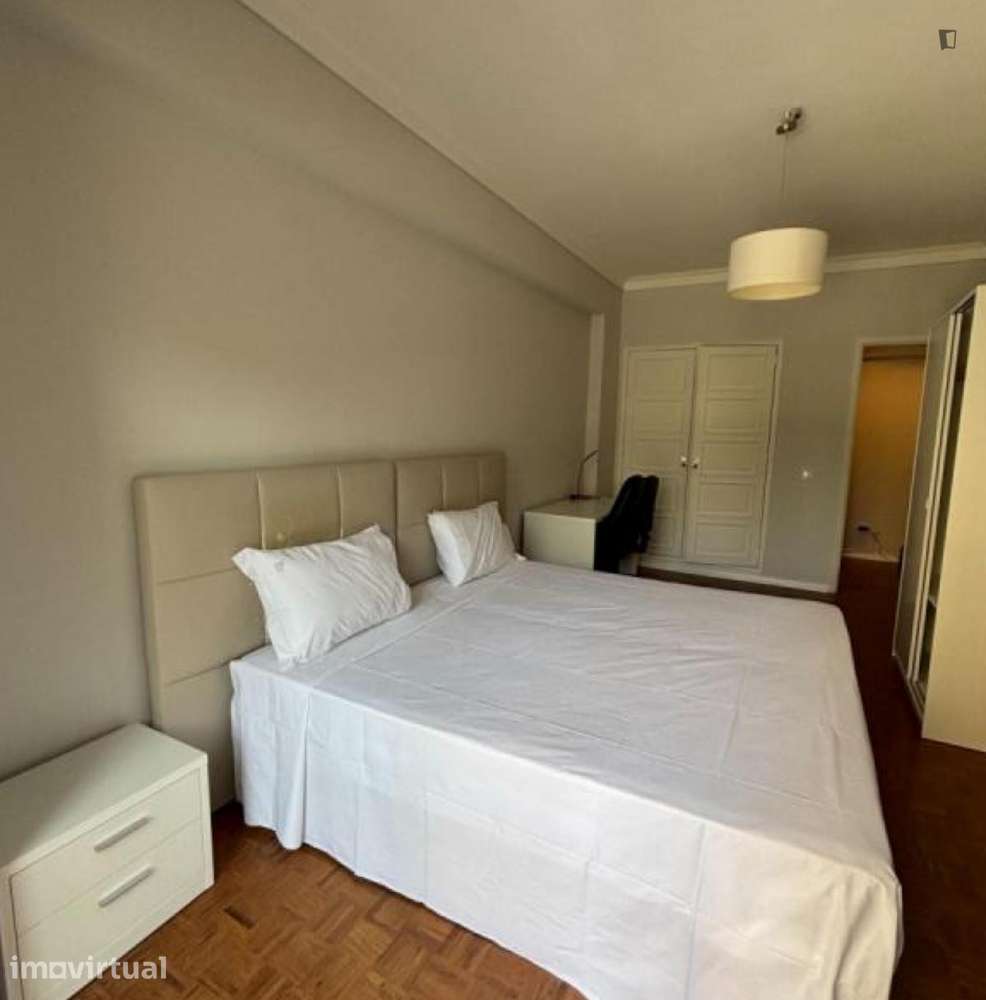 Quarto - localizado em Lumiar Lisbon - Grande imagem: 2/7