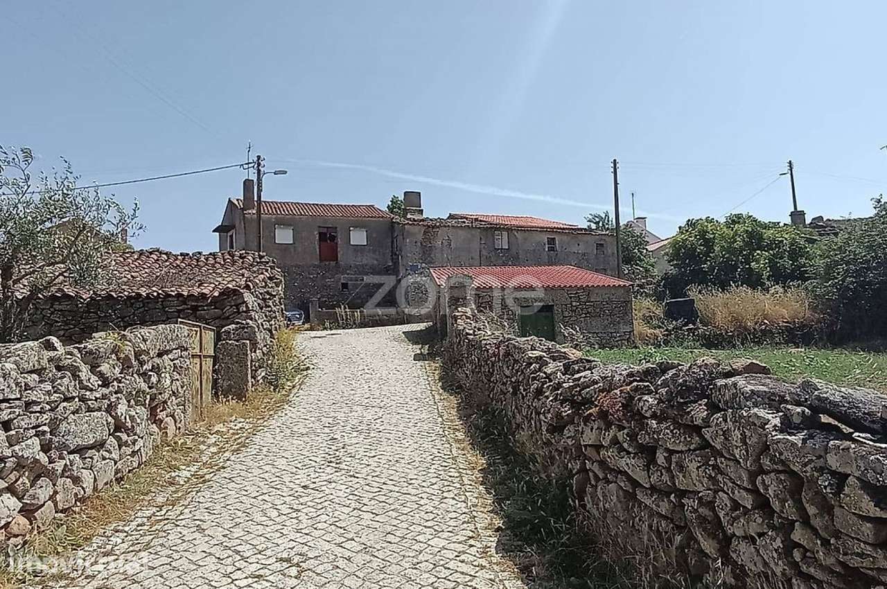 Moradia T3, Pinhel, Guarda - Grande imagem: 2/18