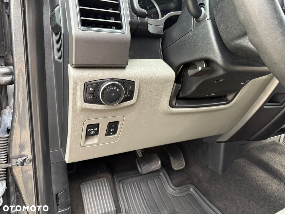 Ford F150 - 21