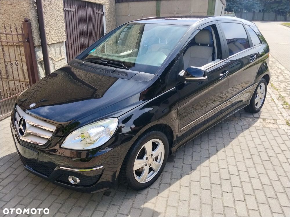 Mercedes-Benz Klasa B 200 Special Edition - 1