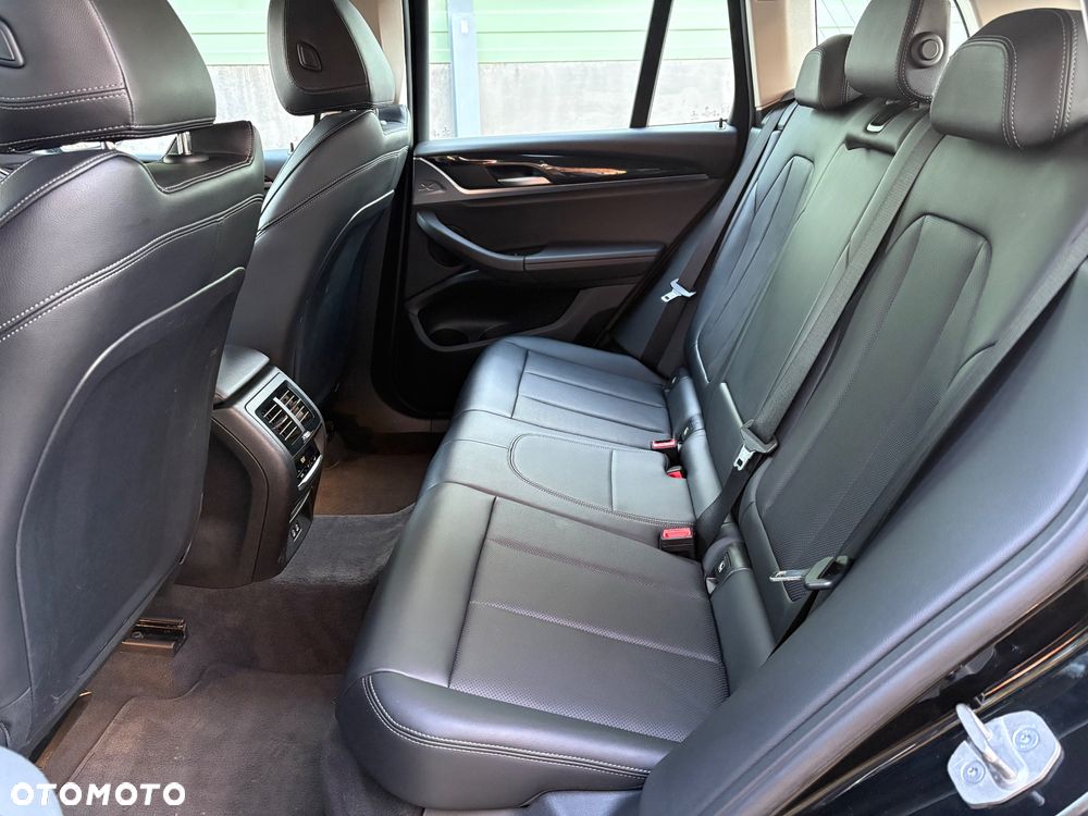 BMW X3 ver-xdrive20i-gpf - 28