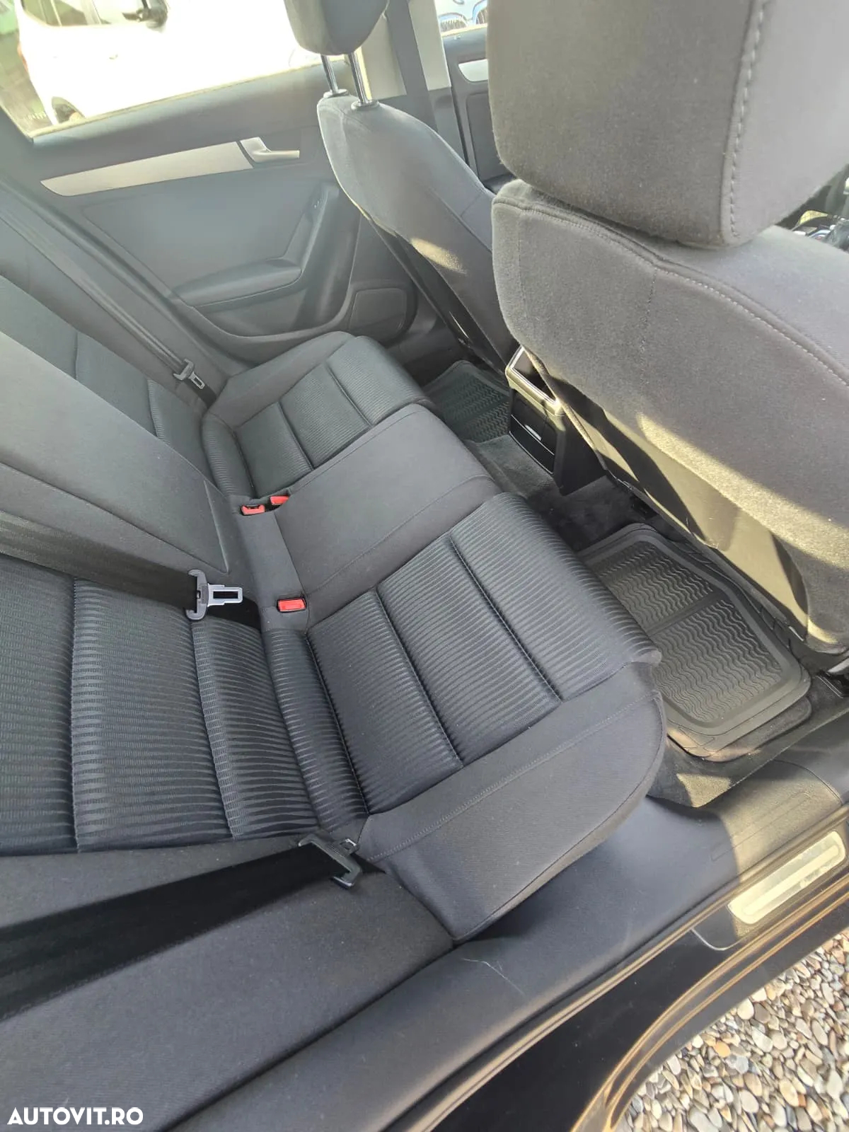 Audi A4 2.0 TDI DPF multitronic Attraction - 16
