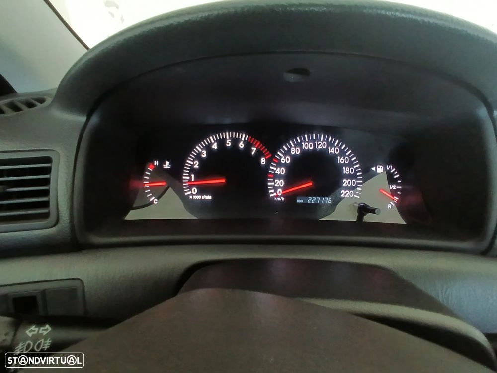 Toyota Corolla 1.4 VVT-i - 11