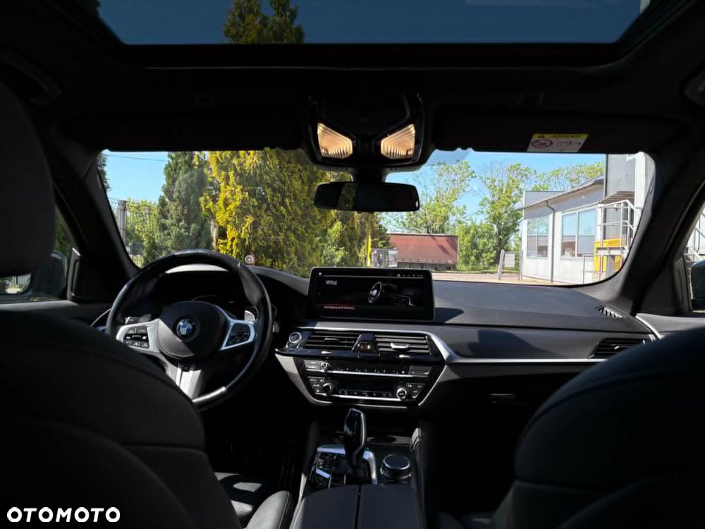 BMW Seria 5 - 10