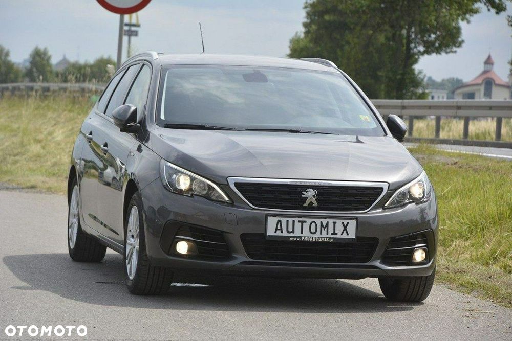 Peugeot 308 - 10