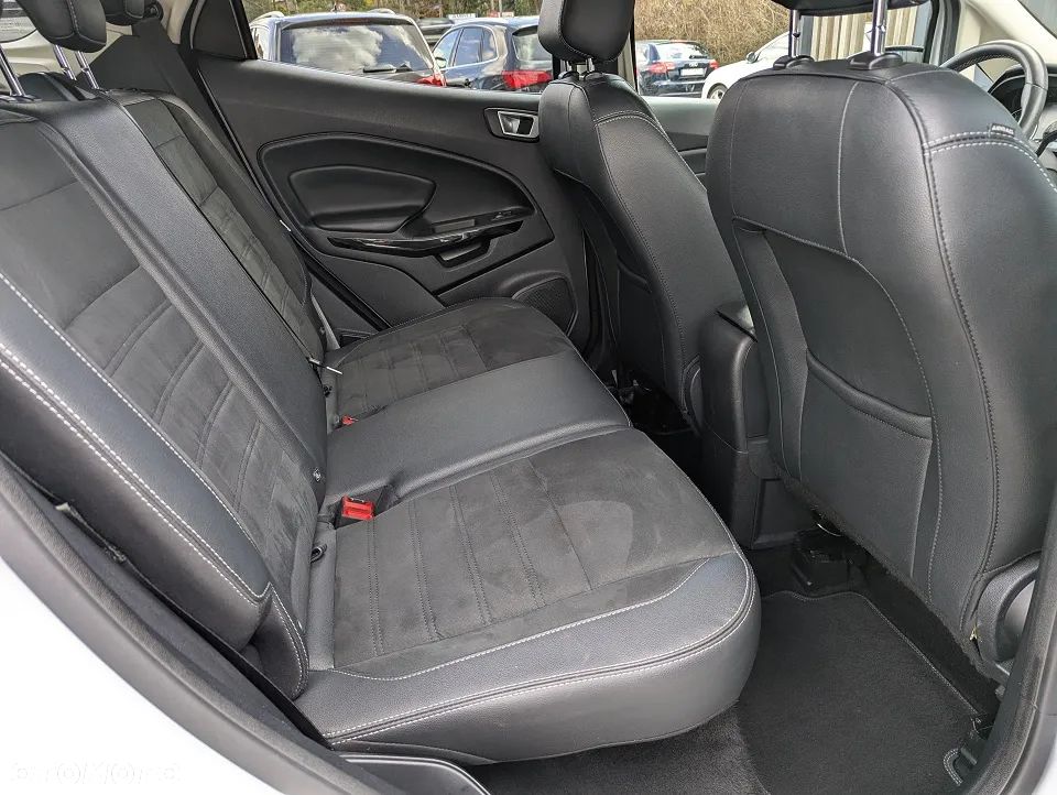 Ford EcoSport 1.0 EcoBoost ST-LINE - 24