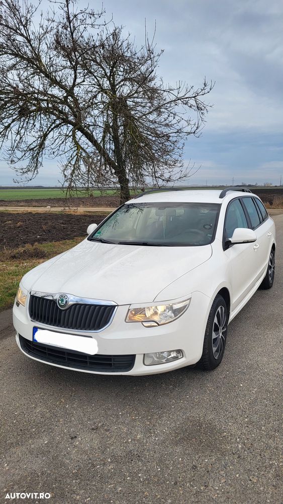 Skoda Superb 2.0 TDI FAMILY - 1