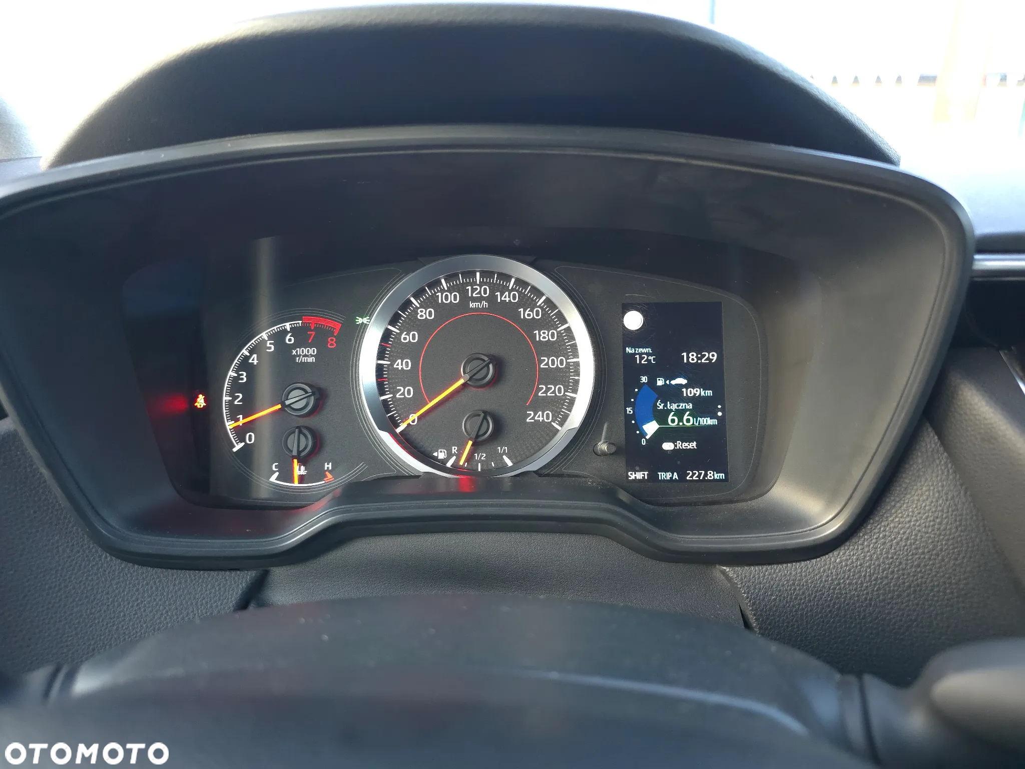 Toyota Corolla 1.6 Active - 23