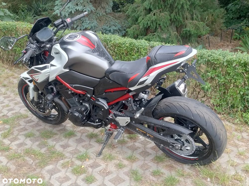Kawasaki Z 900 - 27