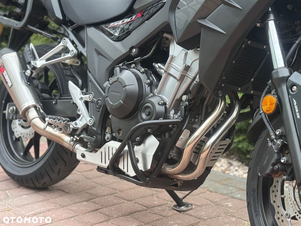 Honda CB - 12