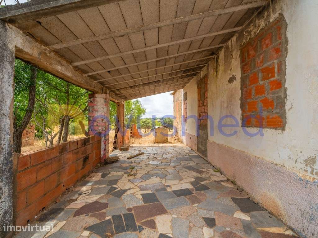 Quinta de 2,1 ha com Potencial para Turismo Rural- Guia Valverde - Grande imagem: 3/34