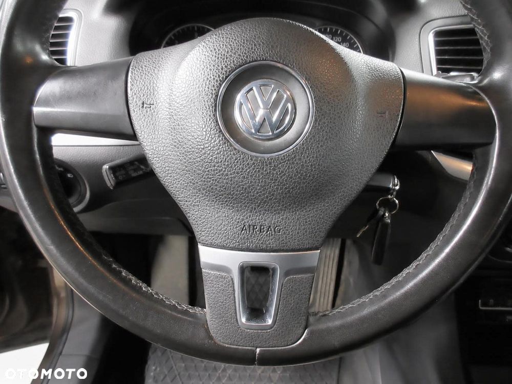 Volkswagen Sharan 2.0 TDI 4Motion BlueMotion Technology Comfortline - 10