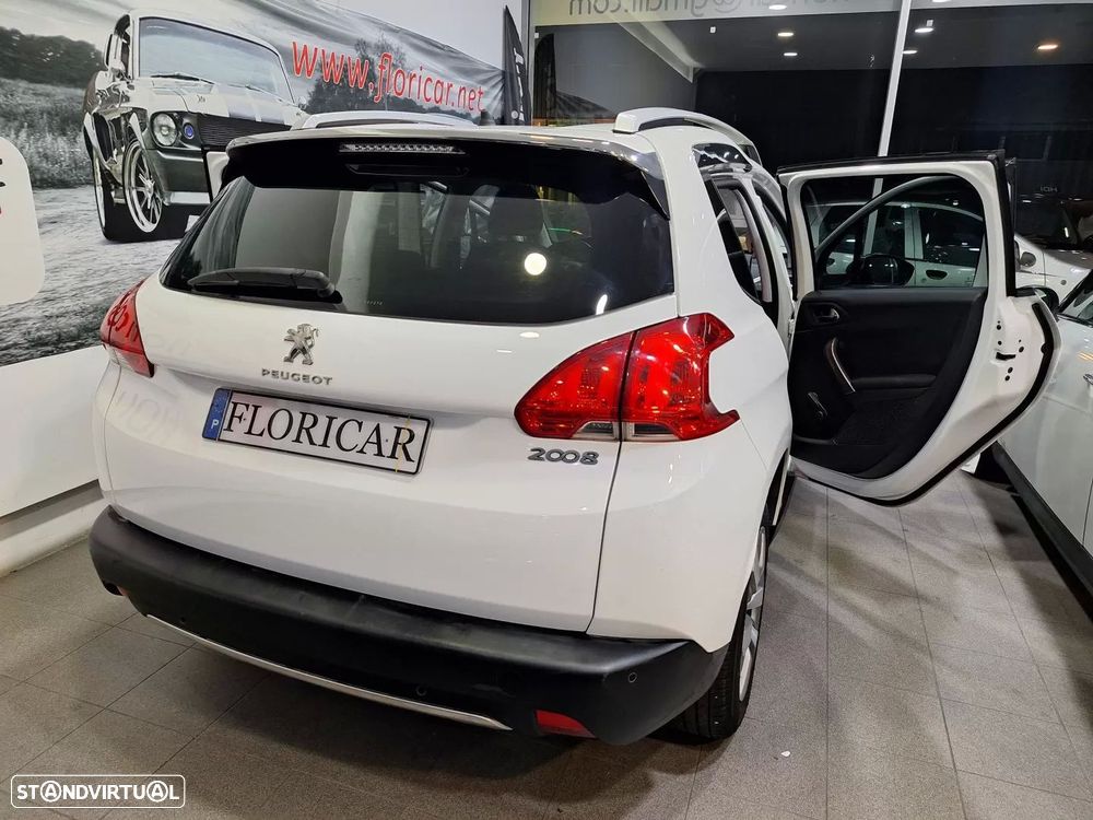Peugeot 2008 82 VTI Allure - 22