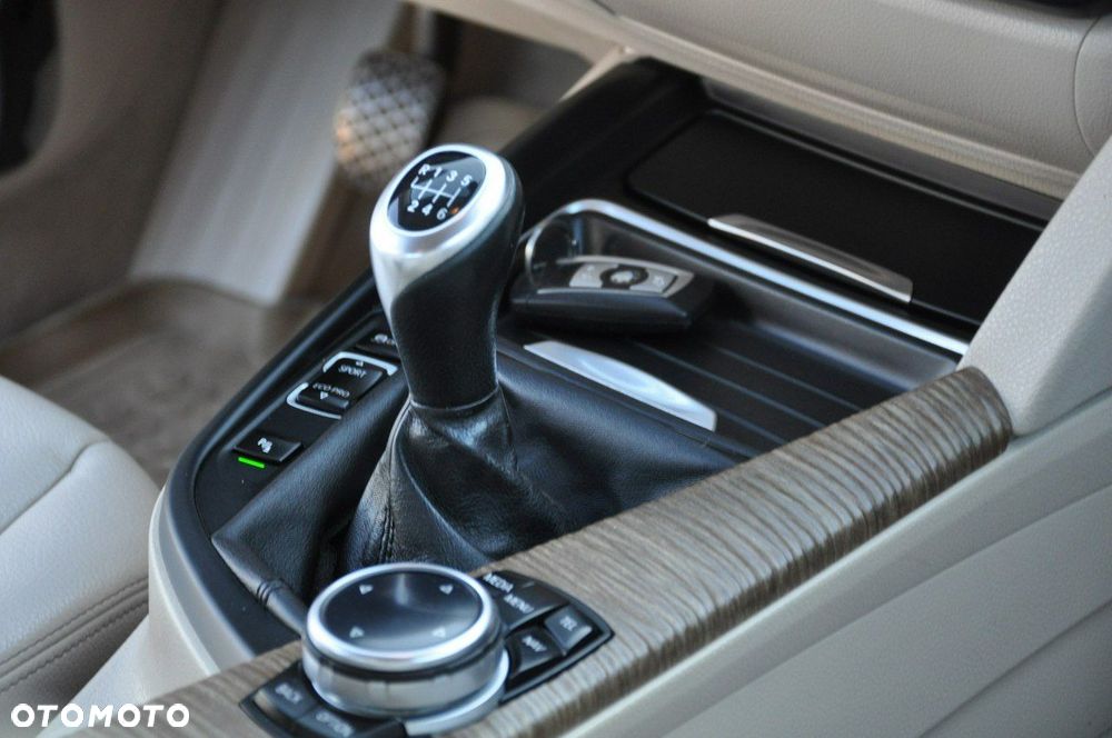 BMW Seria 3 - 30