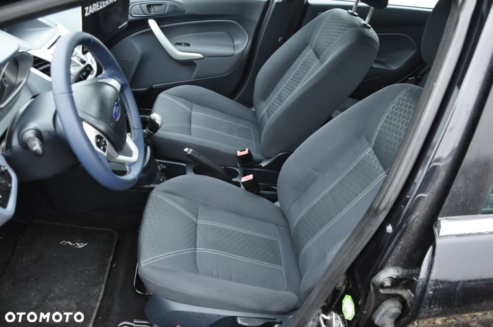 Ford Fiesta 1.25 Titanium - 12