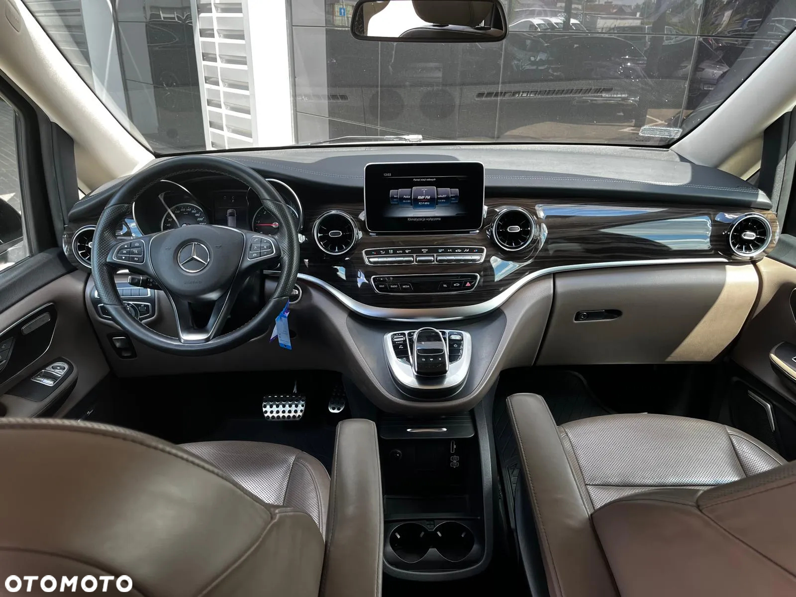 Mercedes-Benz Klasa V 300 d Avantgarde 9G-Tronic (d³ugi) - 8