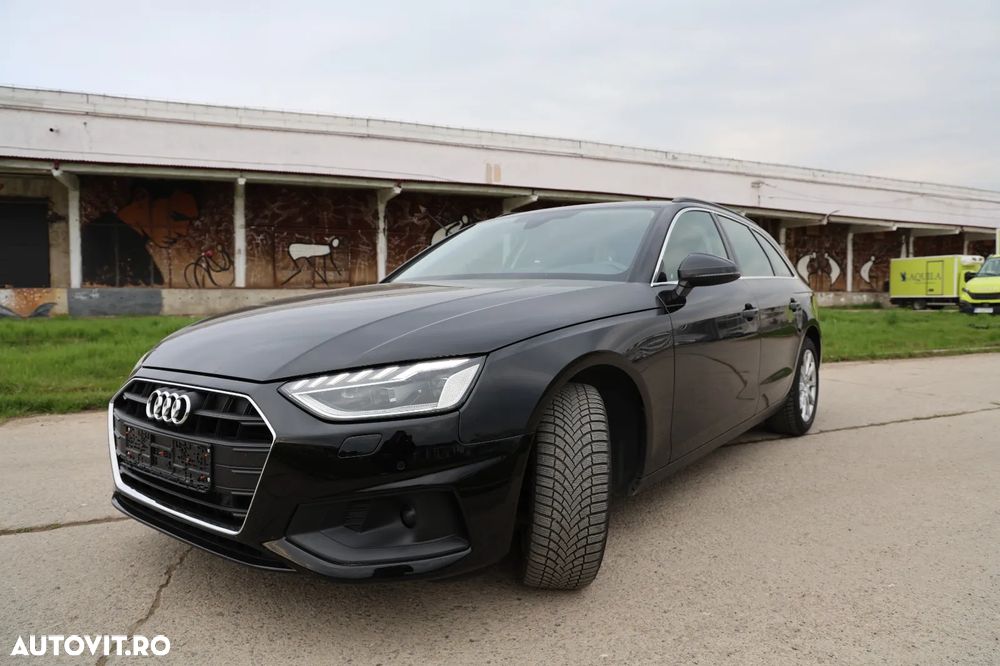 Audi A4 40 TDI S tronic - 1