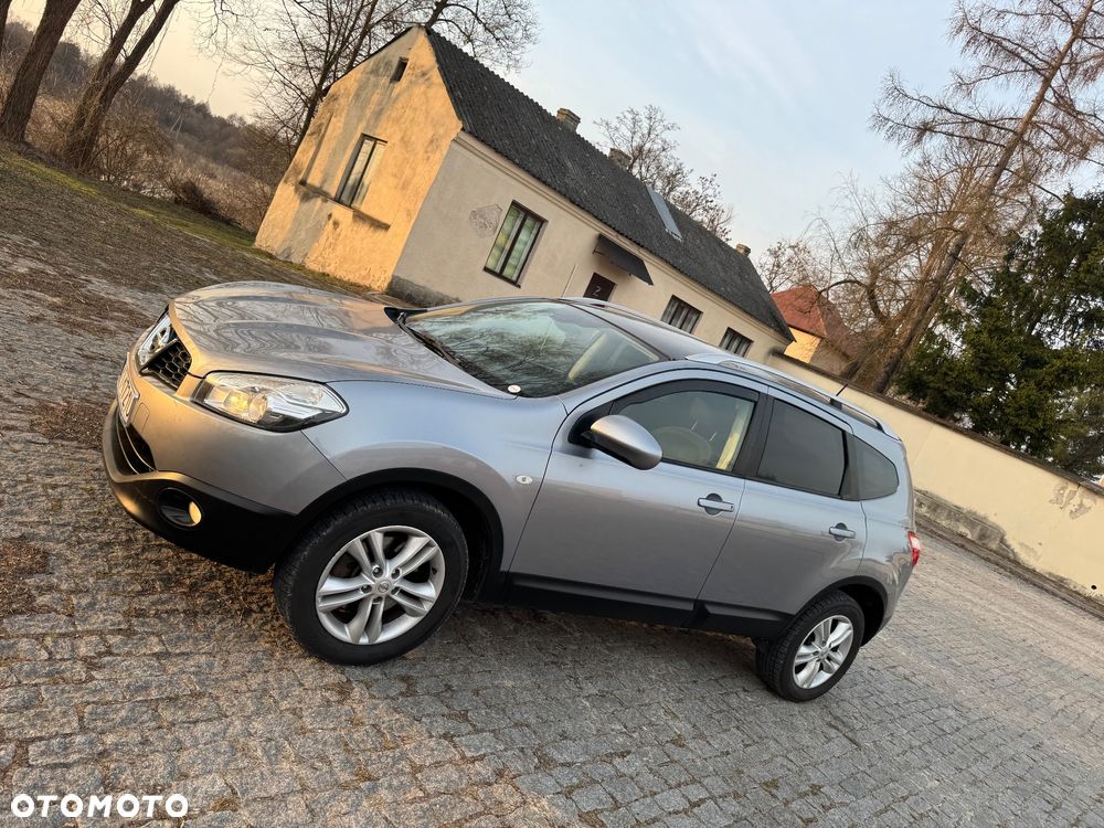 Nissan Qashqai+2 2.0 dCi DPF tekna - 11