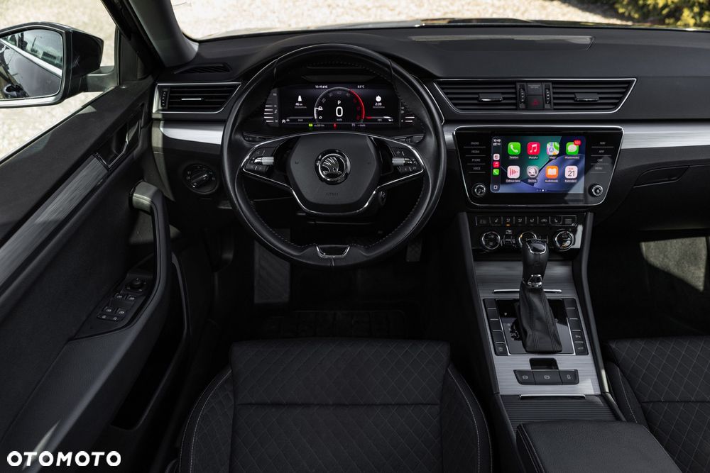 Skoda Superb 2.0 TDI SCR Ambition DSG - 22