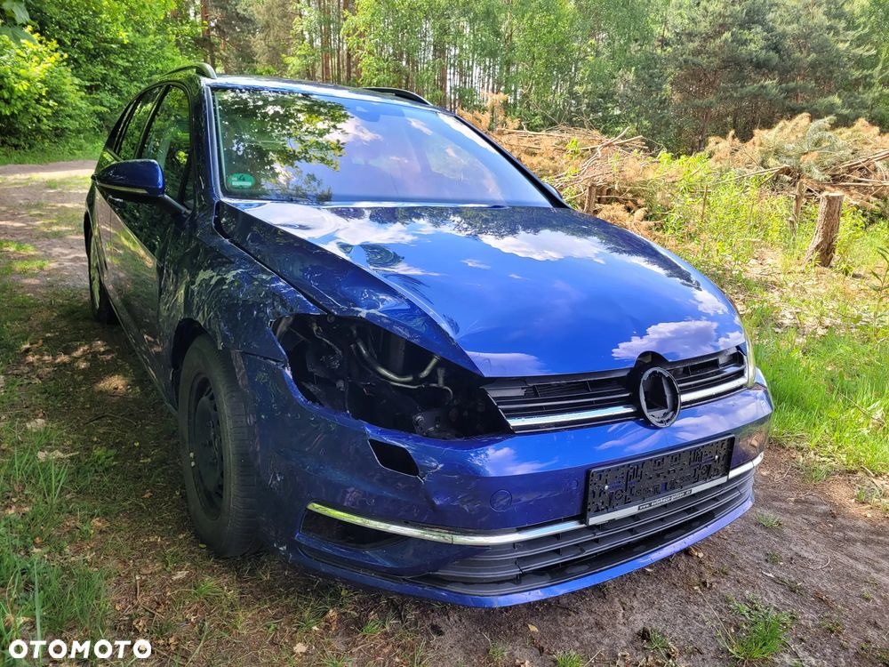 Volkswagen Golf 1.6 TDI Sound - 17