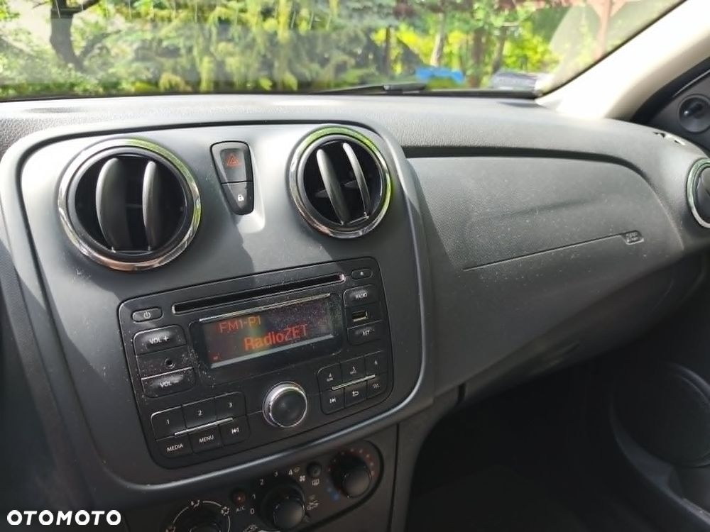 Dacia Logan 1.2 16V Ambiance - 8