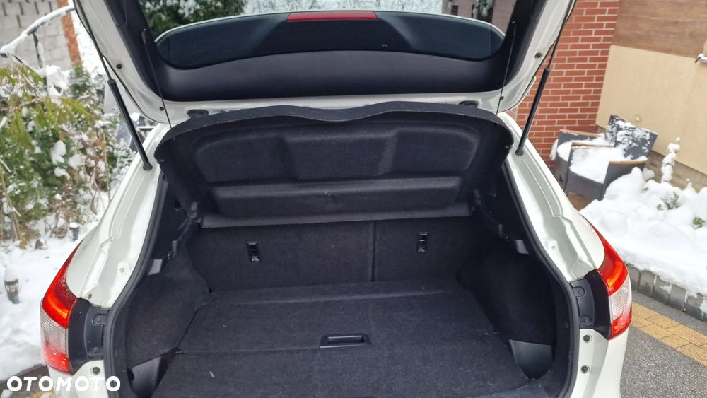 Nissan Qashqai 1.6 DCi Xtronic TEKNA - 12