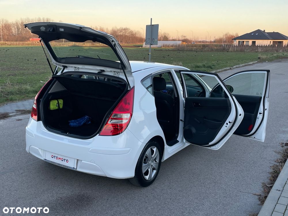 Hyundai i30 1.6 CRDi Blue Classic - 40