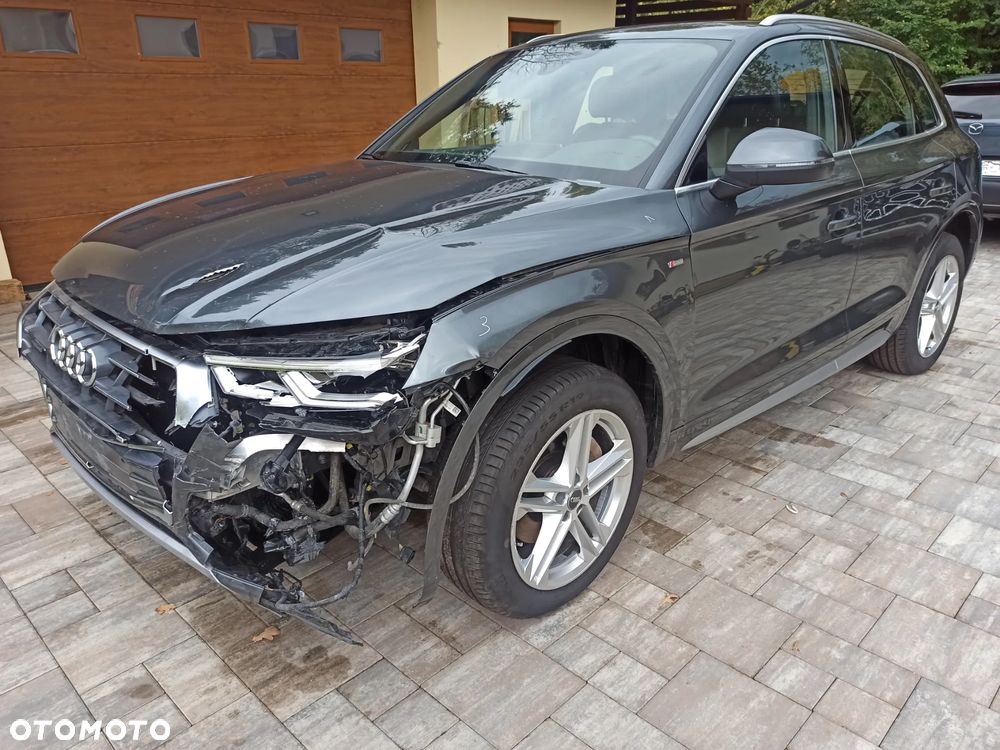 Audi Q5 2017 photo 2