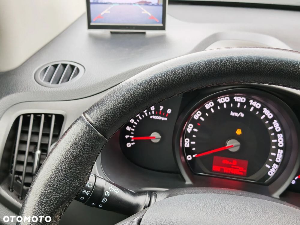 Kia Sportage 2.0 CVVT 4WD Spirit - 37