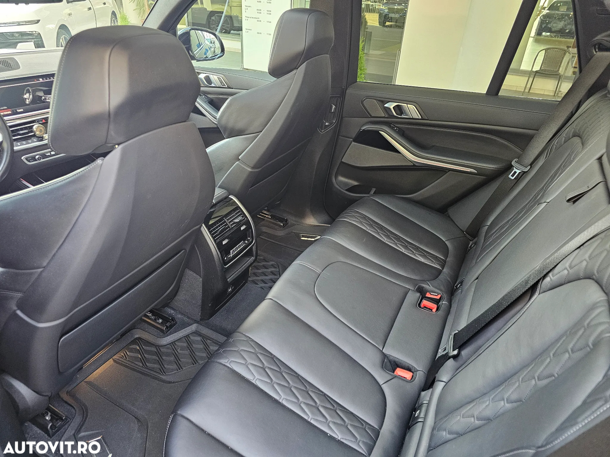 BMW X5 M M50i - 7