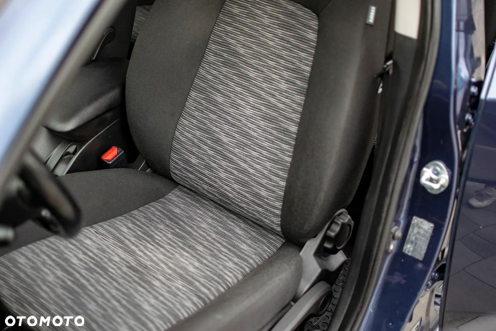 Kia Ceed - 39