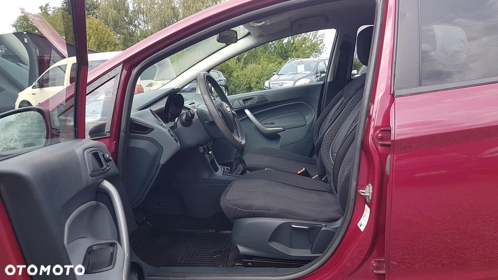 Ford Fiesta 1.4 TDCI - 23