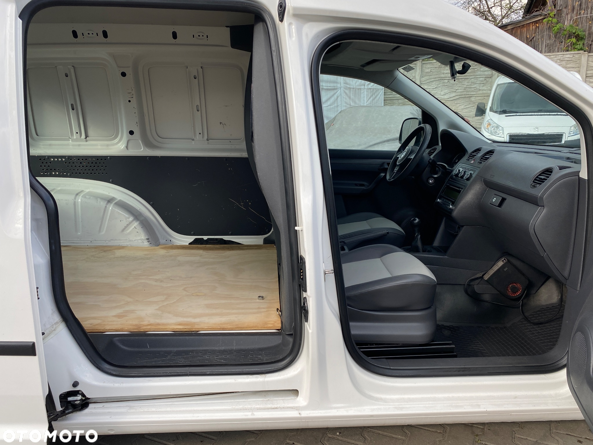 Volkswagen CADDY - 22