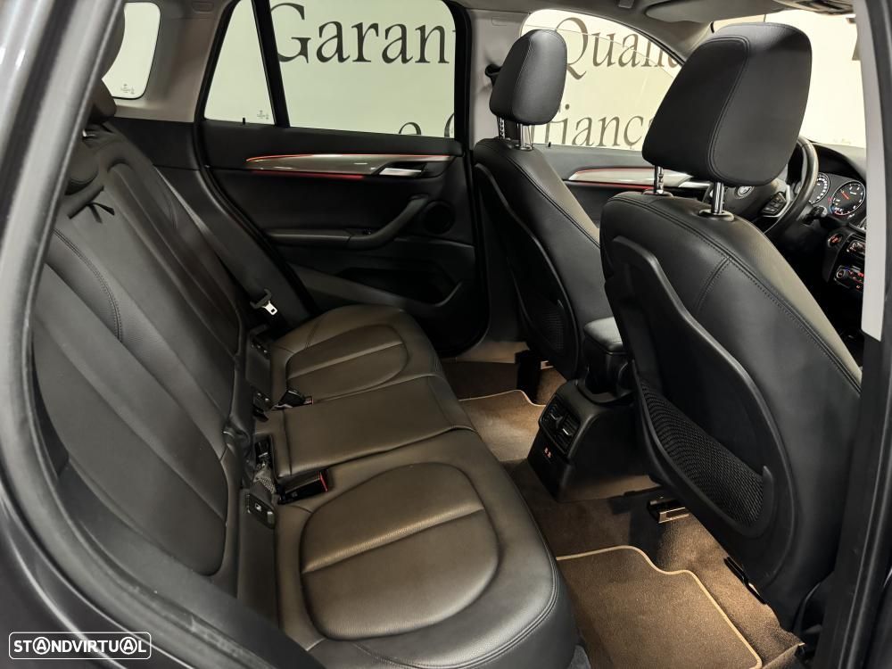 BMW X1 16 d sDrive xLine - 39
