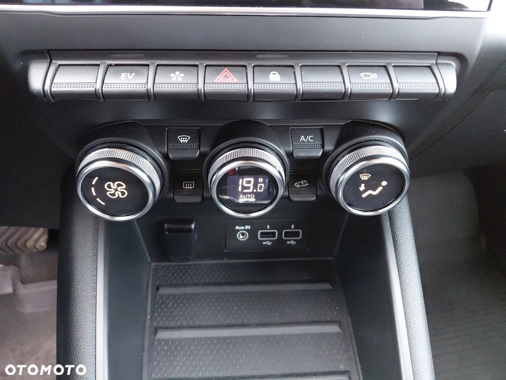 Renault Captur 1.6 E-TECH Plug-In Intens - 18