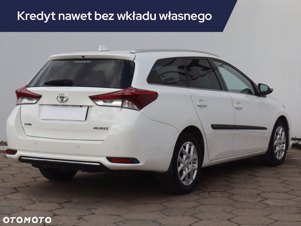 Toyota Auris - 7