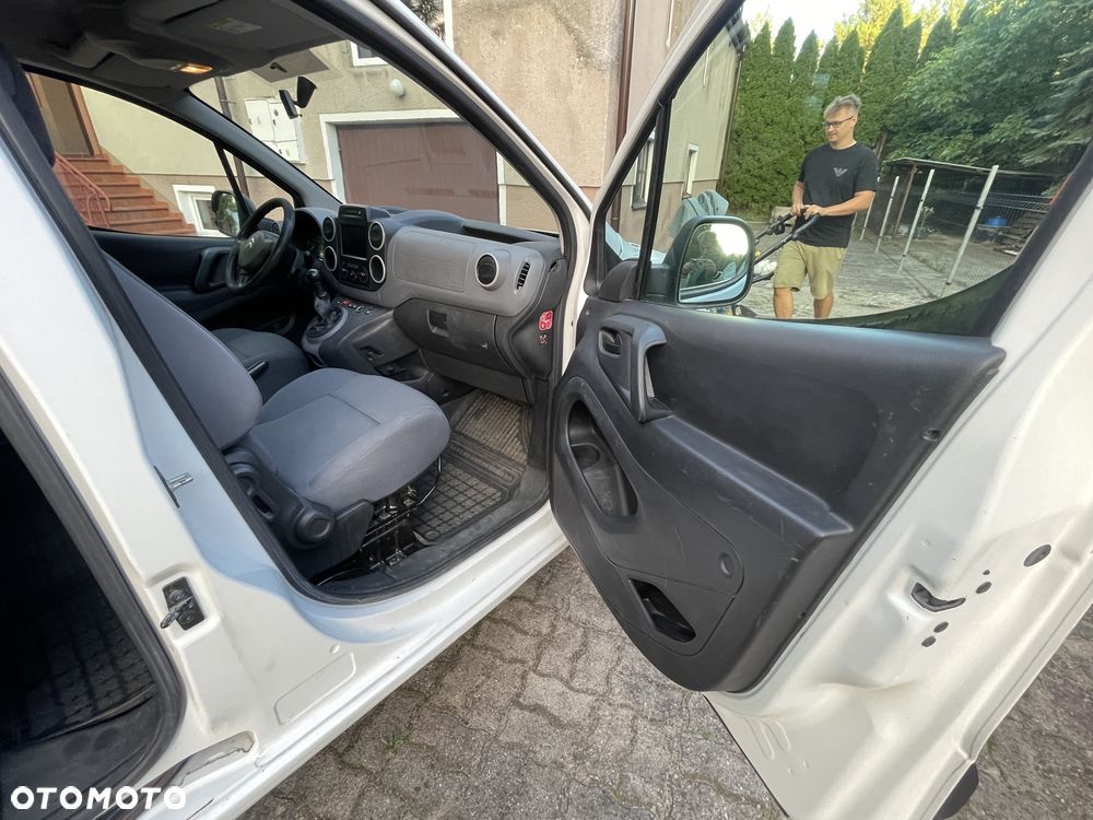 Citroën BERLINGO - 27