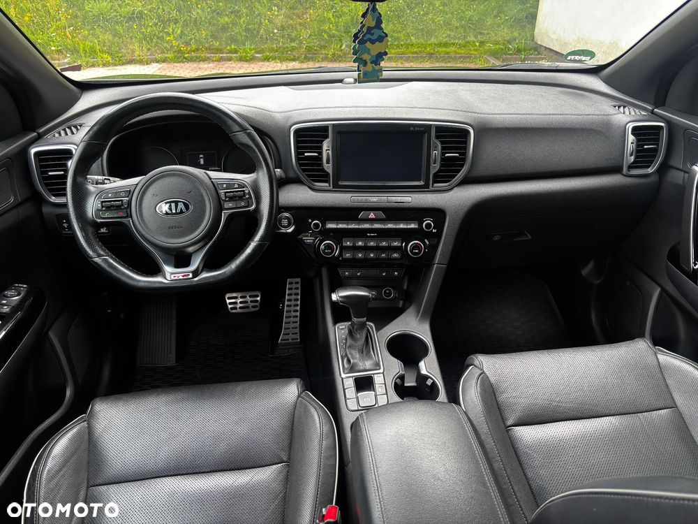 Kia Sportage 2.0 CRDI AWD Eco-Dynamics+ (48V M-H) GT LINE - 9