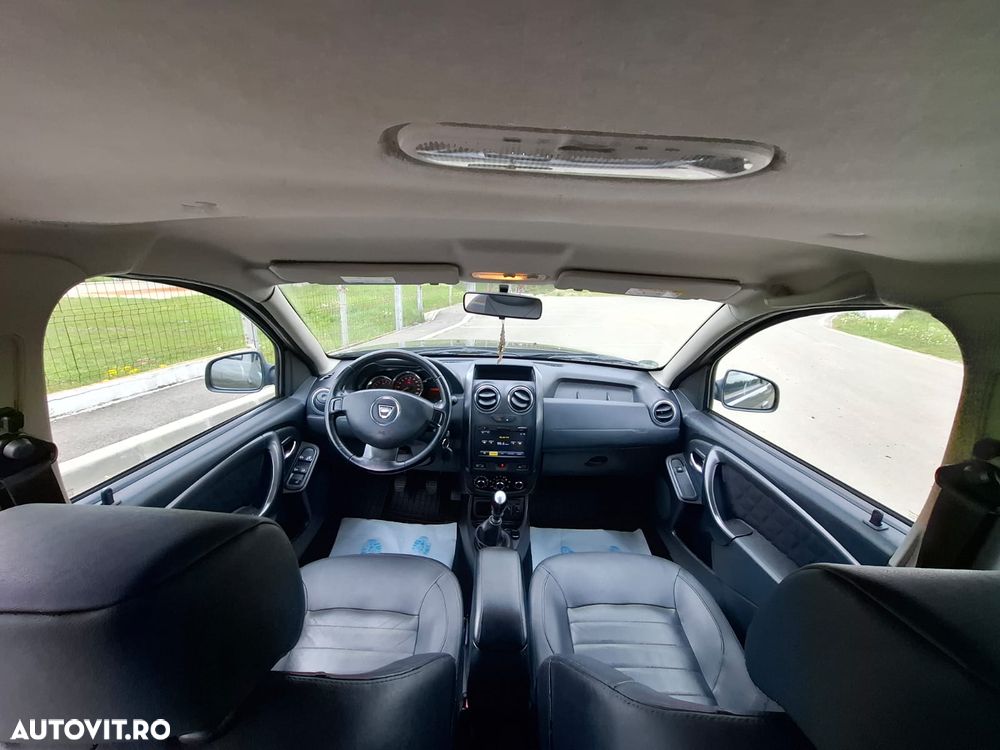 Dacia Duster dCi 110 FAP 4x2 Prestige - 28