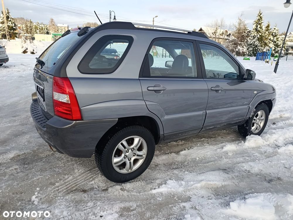 Kia Sportage 2.0 CRDI 4WD Cup - 7