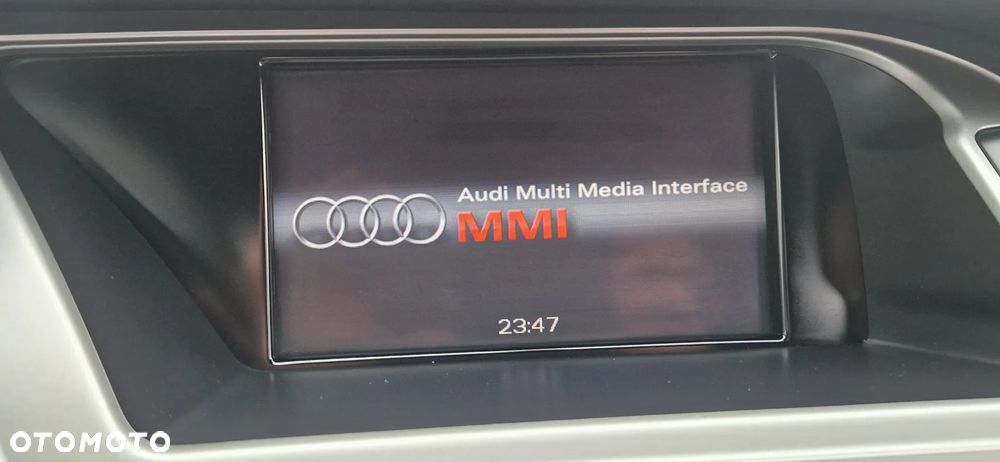 Audi S4 Avant S tronic - 25