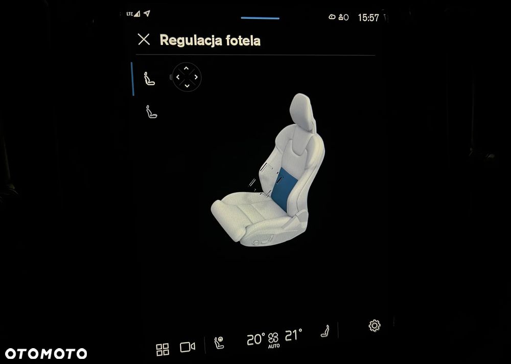 Volvo XC 60 B4 D AWD Plus Dark - 19